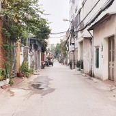 Bán nhà Ngô Gia Tự, 35m2, 5T, MT 3.5m, giá 3.25 tỷ, Nhà đẹp ở ngay, ba gác đỗ cửa