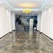 Bán nhà siêu phẩm 7T thang máy Trần Duy Hưng 57m gara MT 4m giá 13.2 tỷ