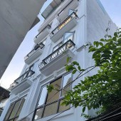 Bán nhà ngõ 67 Nguyễn Văn Cừ 33m 5 tầng Gara giá 4 tỷ 0916513232.