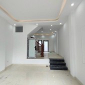 Bán nhà Đức Giang, Hoài Đức, gần TT Trôi, đẹp như tranh vẽ, 4Tx45m2, giá chỉ 2.9x tỷ.