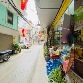 30m ra phố - ô tô đỗ cửa – kinh doanh – nhà dân xây tâm huyết.