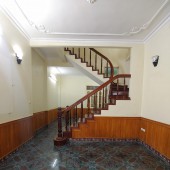 Bán nhà Lạc Long Quân-oto-ngõ thông-kinh doanh-5 tầng-nhỉnh 5tỷ- Lh: 0974656748
