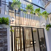 Bán nhà Nguyễn Văn Linh 89m2 5T chỉ 8,5 Tỷ, 6 phòng ngủ, Khu Dân trí cao, hàng xóm Vinhomes