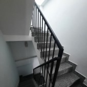 BÁN NHÀ HẺM NHỰA XE TẢI TRÁNH THÔNG KHU QUÂN ĐỘI VIP NGAY CẦU VƯỢT HOÀNG HOA THÁM KINH DOANH CỰC ĐỈNH GIÁ NHÌNH 9 TỶ