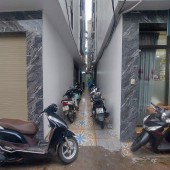 Nhà Nhọc Thụy – Long Biên – nhà mới ở ngay 30m x 5 tầng, chỉ 3.2 tỷ.