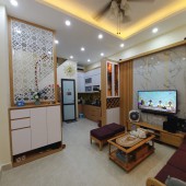NHỈNH 3 TỶ - PHỐ TÔN ĐỨC THẮNG - ĐỐNG ĐA QUẬN - NHÀ ĐẸP Ở NGAY - TIỆN NGHI