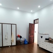 Bán nhà  Nguyễn Văn Cừ,Long Biên, 45m2 x 5 tầng, LÔ GÓC, Mới KÍNH KOONG