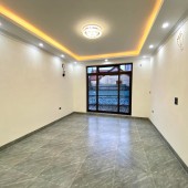 BÁN NHÀ ĐÀM QUANG TRUNG_CỔ LINH_30m2_5 tầng_2,98 tỷ