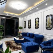 Bán nhà Đường Láng 4tầng 42m2 MT4m 4.3tỷ lô góc 2mặt ngõ gần ôtô Đống Đa