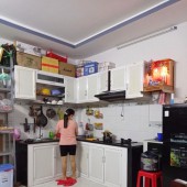 Bán nhà gần MT Lê Trọng Tấn 57 m2, 2 tầng,ngang 5m ,Tân Phú 4ty400