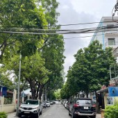 Bán nhà Nguyễn Văn Huyên nhà đẹp ở luôn, Ô Tô Vào nhà DT 56m2 6 T giá 12,5 tỷ có thương lượng