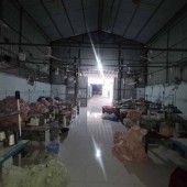 Cho thuê nhà xưởng 420m2 nền gạch ngã tư Ga Quận 12 HCMC