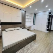 Bán nhà 45m2 5tầng MT 5.6m nhỉnh 4tỷ ngõ 173 Hoàng Hoa Thám Ba Đình