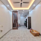 Bán nhà riêng Nhân Hòa, Nhân Chính, 38m, 5 tầng, gần nhà thuốc Hapulico, nhỉnh 5 tỷ, lh0975124520