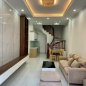 BÁN NHÀ HỒNG TIẾN PHỐ, LONG BIÊN, HN. 68M2, 6T, Gía 7.5 tỷ ĐẸP LUNG LINH – ÔTÔ vào nhà – An Sinh đỉnh