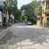 Với 4,x tỷ nhà 5 tầng phố Hồng Tiến, Long Biên Lh 0988794086