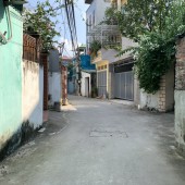 Nhà 5 tầng mà có 3,x tỳ ở phố Ái Mộ, Long Biên Lh 0988794086
