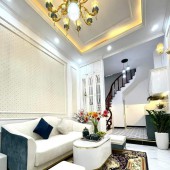 NHÀ KHƯƠNG TRUNG - THANH XUÂN - 5 TẦNG - NHỈNH 2 TỶ - XINH XĂN - Ở LUÔN.