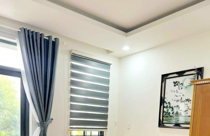 Mặt tiền Tân Bình bán gấp, 70m2, 4 Tầng, kế chung cư Bàu Cát, nhích 12 tỷ