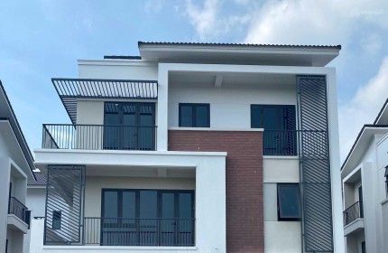 Hàng limited cả dự án 11 căn không ai bán. Riêng em bán 1 căn dự án Centa Riverside đẳng cấp bậc nhất