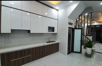 Bán nhà, Thiên HIền, Mỹ Đình, Nhà đẹp, Ngõ rộng, Hiếm, 42m2x5T. Giá 3,65tỷ.