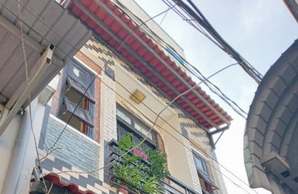 BÁN GẤP NHÀ XINH HOÀNG BẬT ĐẠT, TÂN BÌNH, 43M2 NHỈNH 4TỶ