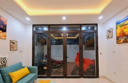Bán nhà 40m2 5tầng MT 5m nhỉnh 4ỷ gần ôtô, phố Cầu Giấy(2)