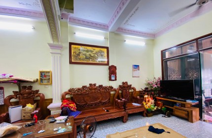 NHÀ HUỲNH THÚC KHÁNG 40M2 x 5T KINH DOANH SÁT PHỐ Ô TÔ  5.85TỶ