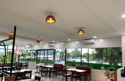 CHÍNH CHỦ CẦN SANG GẤP QUÁN CAFE “NGÃ TƯ QUỐC TẾ”.