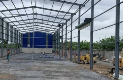 Cho thuê kho bãi 1400m2 ngã tư Vườn Lài, An Phú Đông Quận 12