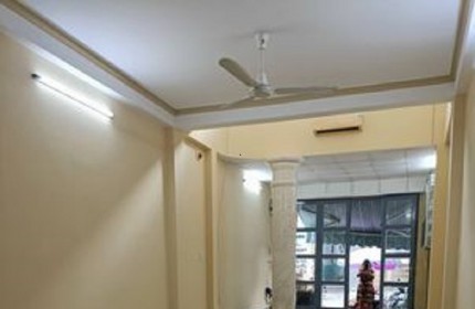 Bán Nhà Phạm Văn Đồng 45m2-Ngõ nông gần phố-6 ngủ- gần ô tô-giá chào 5,9 tỷ