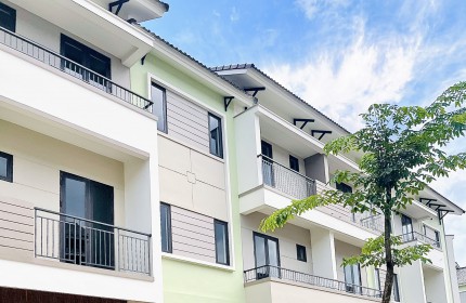 Bán gấp shophouse đối diện trường học liên cấp tại thành phố Từ Sơn