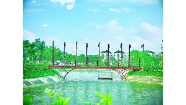 chính chủ gửi bán căn biệt thự Centa Villas tại thành phố Từ Sơn, cách Vinhome Riverside 10km. 0984422588