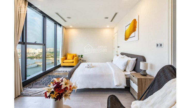 Hàng hiếm - cần bán căn hộ 2PN 85m2 Vinhomes Central Park, nội thất sang trọng, view công viên