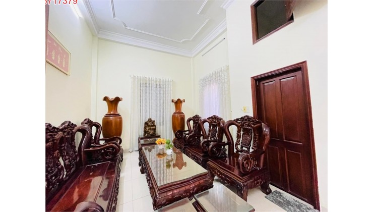 bán nhà C4 đ võ văn ngân, tp thủ đức, DT80m,giá 1.8 tỷ
