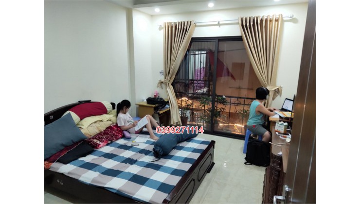 Nhà Việt Hưng - Cực hiếm: 65m2, Lô góc, Ô tô tránh, chỉ  5 tỷ.