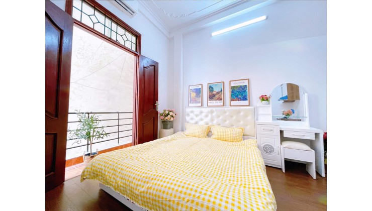 CHUNG CƯ MINI  LÁNG 48M2 x 5 TẦNG - 9 PHÒNG CAO CẤP FULL ĐỒ - DÒNG TIỀN 45 TRIỆU/ THÁNG - THOÁNG TRƯỚC SAU - SỔ ĐỎ HOA HẬU - HIẾM!