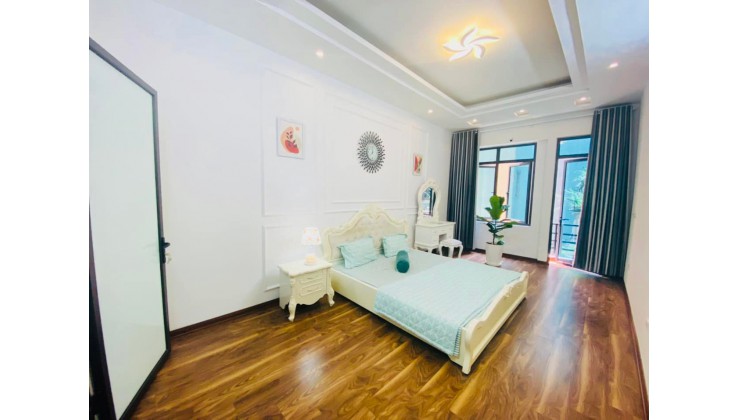 34m2 x 5 tầng x 3.3m mặt tiền NGÕ VIP QUẬN UỶ - NHÀ ĐẸP LUNG LINH - GẦN Ô TÔ - FULL NỘI THẤT CƠ BẢN