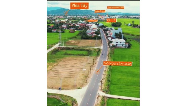 Kẹt tiền bán gấp lô đất nền mặt tiền đường lớn, gần KHU CÔNG NGHIỆP, gần BIỂN , giá tốt nhất khu vực