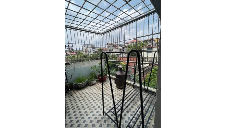 BÁN NHÀ PHỐ NGUYỄN LƯƠNG BẰNG: 47M2*4 TẦNG, 3 NGỦ, NGÕ THÔNG, TRƯỚC NHÀ THOÁNG MÁT, CHỈ HƠN 3 TỶ, 0828137789.
