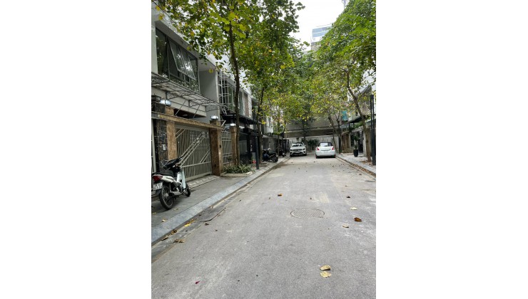 Cho thuê nhà liền kề Thống Nhất Complex 82 Nguyễn Tuân