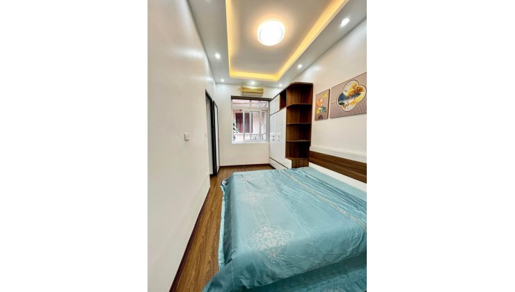 Bán nhà Kim Ngưu , 36m2 x 5 tầng, nhà mới xây, Ô TÔ đỗ, giá rẻ, nhỉnh 3 tỷ