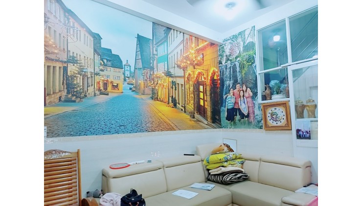 Bán nhà hẻm Ni sư Huỳnh Liên, Tân bình.60m2 ,3 tầng,3PN.giá 6,tỷ6