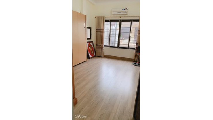 Tân Bình -Xe hơi đỗ cửa  32m2-vài bước chân ra Cộng Hòa  chỉ nhỉnh 3 tỉ là chốt