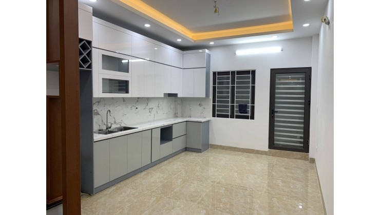 Bán nhà Phố Khương Đình, Thanh Xuân, 51m2x5T, Ô TÔ qua, Ở, KD, 6.5 Tỷ.