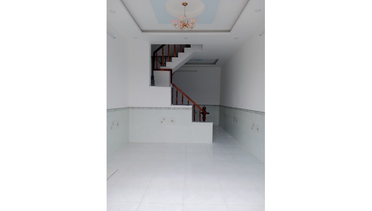 595TR KẸT TIỀN CẦN BÁN, NHÀ 40M2 2 PHÒNG NGỦ, 2 WC