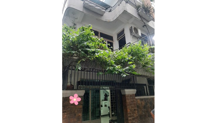Bán nhà HXH, 3 tầng BTCT, ngang 6.6m, phường 4, Tân Bình