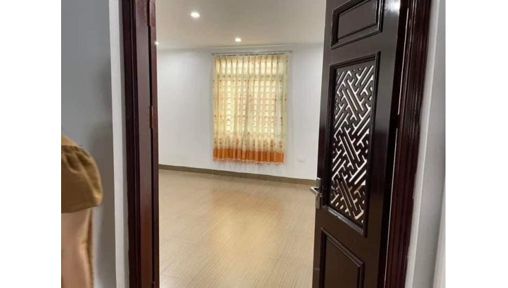 Bán nhà Văn Phú cực Hiếm lô góc ô tô kdoanh 54m2 4T chỉ hơn 7tỷ.