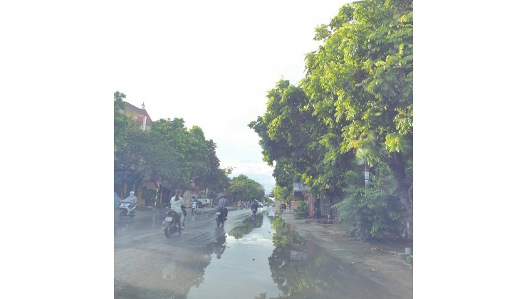 Bán lô đất 100m2 mặt đường 351 tại Quỳnh Hoàng, Nam Sơn. Giá 5.5 tỷ Lh 0886016609