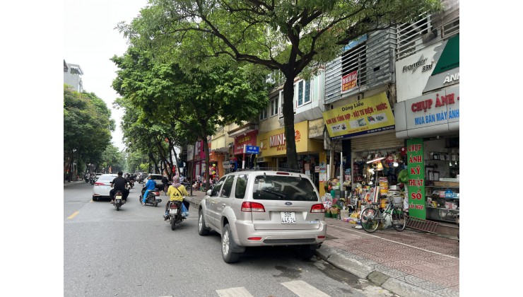 Bán nhà mặt phố Ngọc Lâm Long Biên kinh doanh lô góc 9 tỷ hơn vị trí VIP